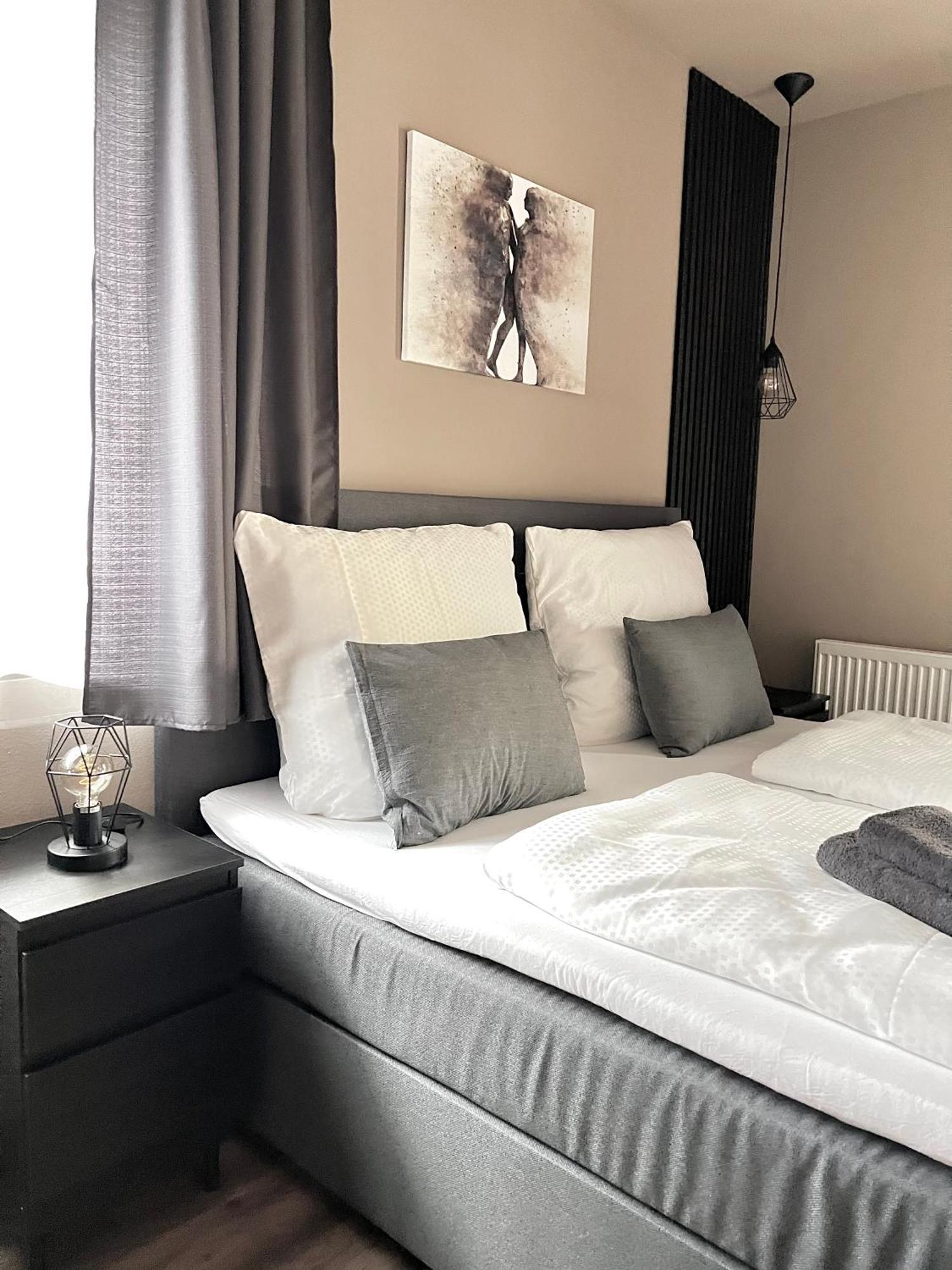 The Steakhouse - Guest Rooms 상트조한임퐁가우 외부 사진