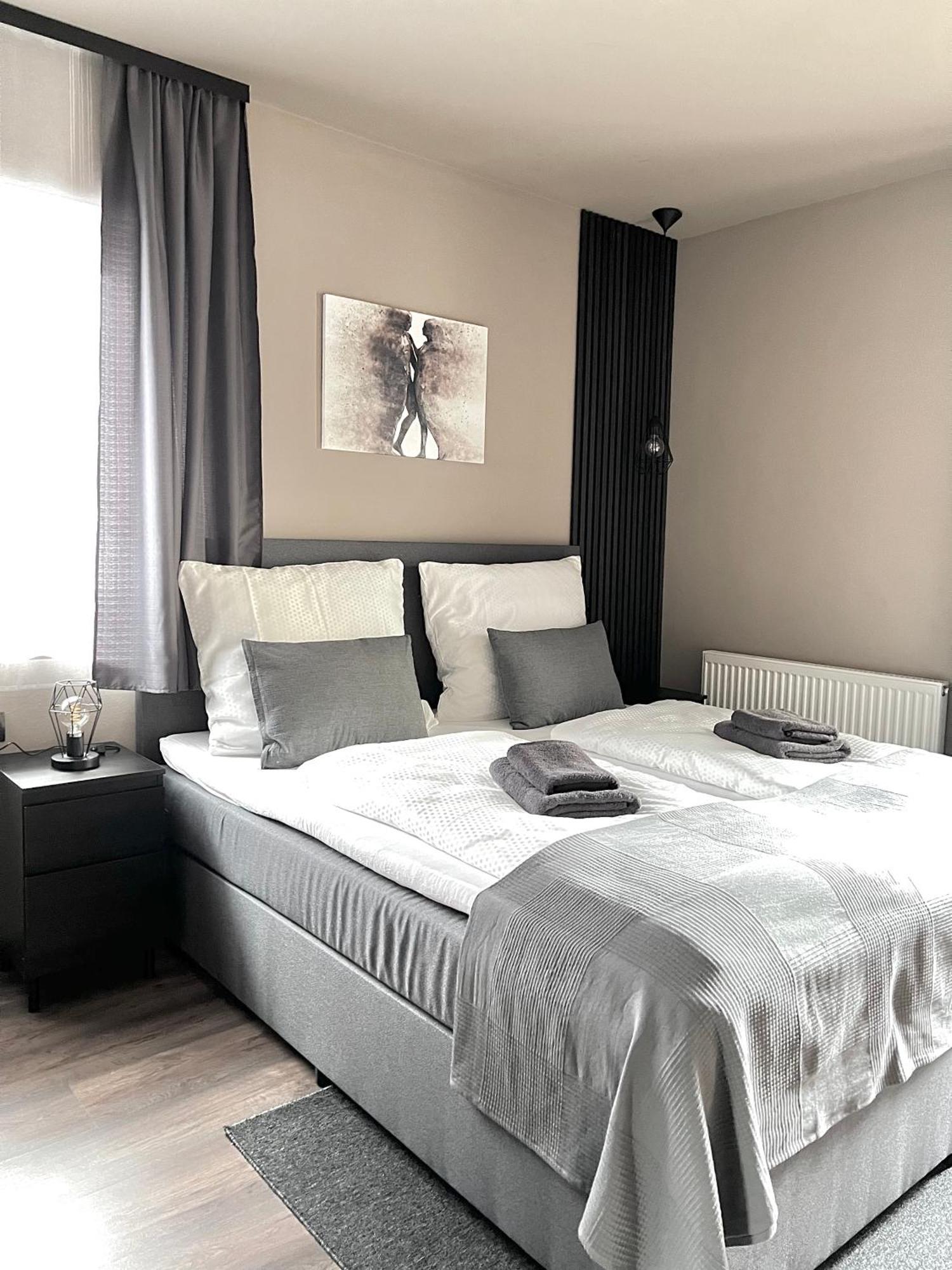 The Steakhouse - Guest Rooms 상트조한임퐁가우 외부 사진